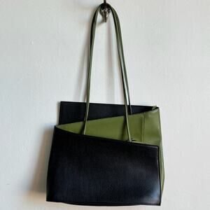 CLEO & PATEK ITALY Black & Olive Green Leather Zigzag Handbag